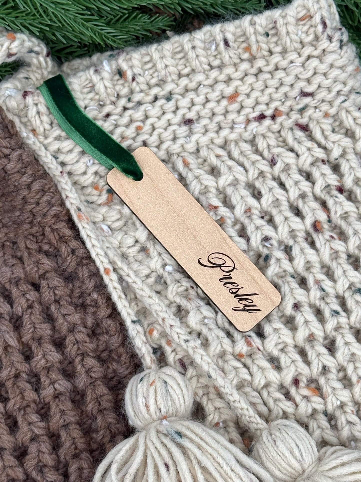 Classic Holiday Tag with Ribbon